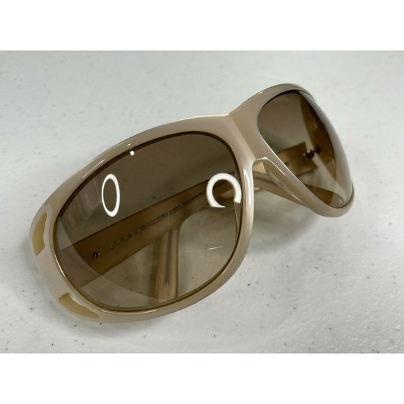 Authentic PRADA Womens Vintage Sunglasses - Picture 2 of 9